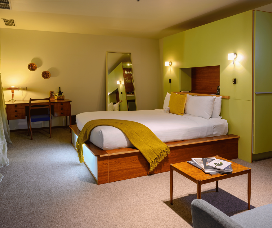 Studio Plus Bed